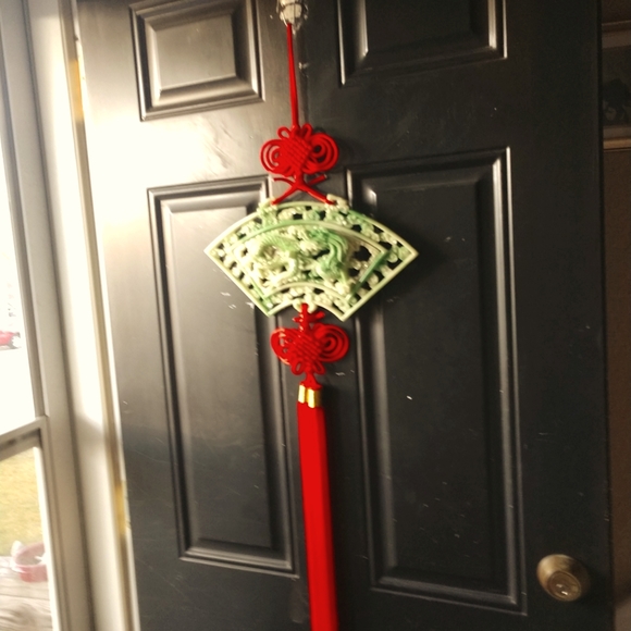 Chinese Carved Green Lacquer Firey Dragon Hanging Fan Red Lucky Knots & Tassels - Picture 2 of 14